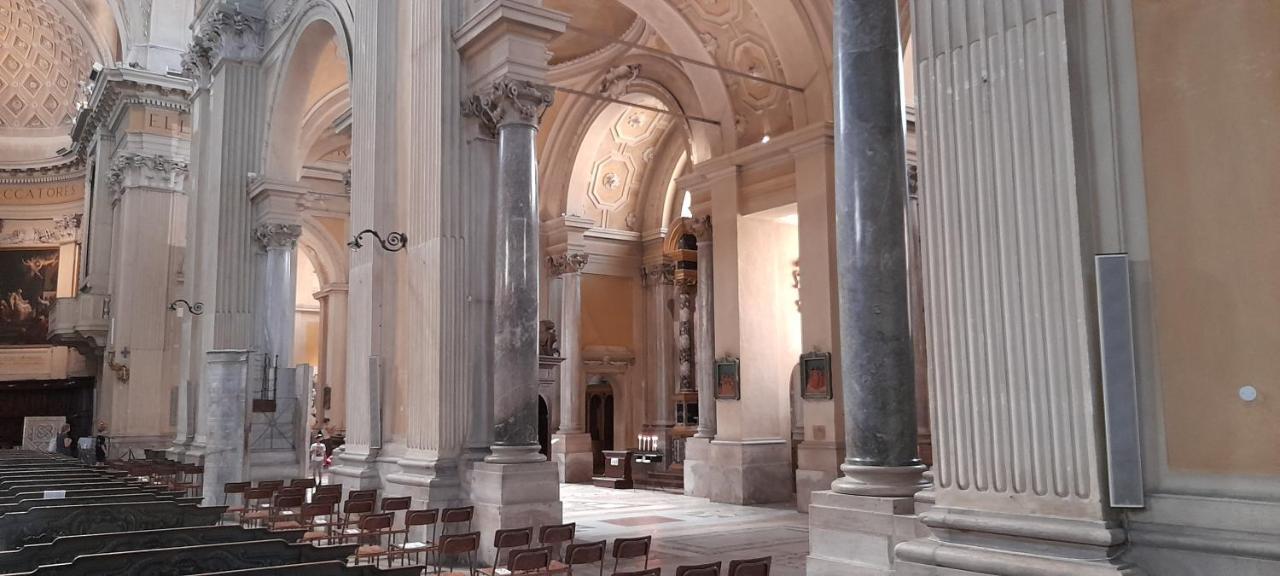 Corte Cavour. Una Mansarda Nel Cuore Della Citta رافيننا المظهر الخارجي الصورة