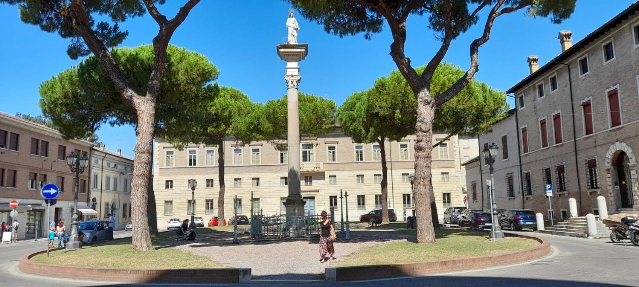 Corte Cavour. Una Mansarda Nel Cuore Della Citta رافيننا المظهر الخارجي الصورة